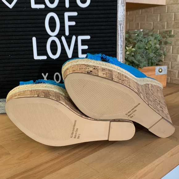 Rue 21 Blue Open Toe Ankle Strap Wedge Shoes - Picture 8 of 10